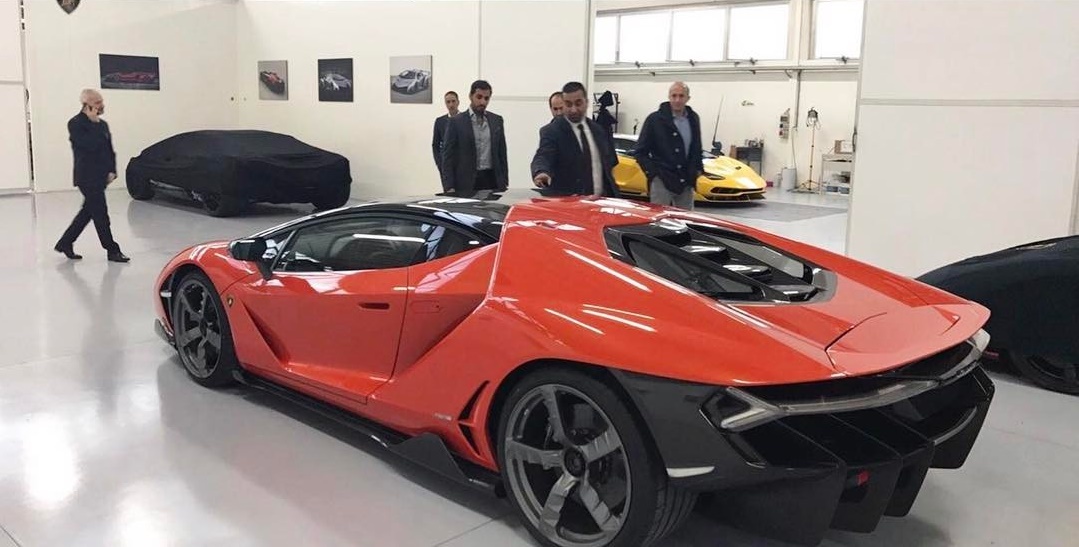 sieu xe Lamborghini Centenario A Rap anh 2
