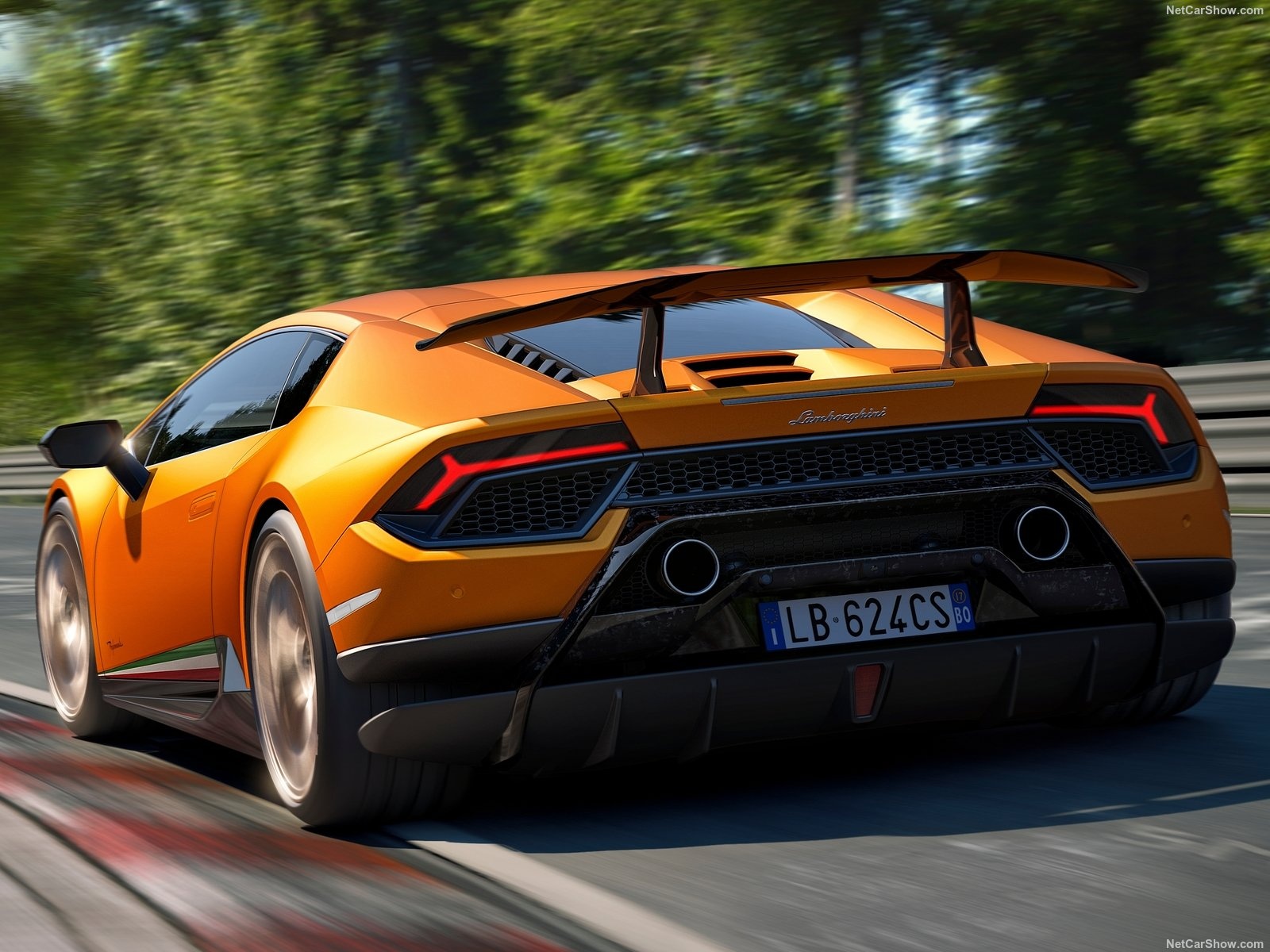 Lamborhini Huracan Performante anh 6