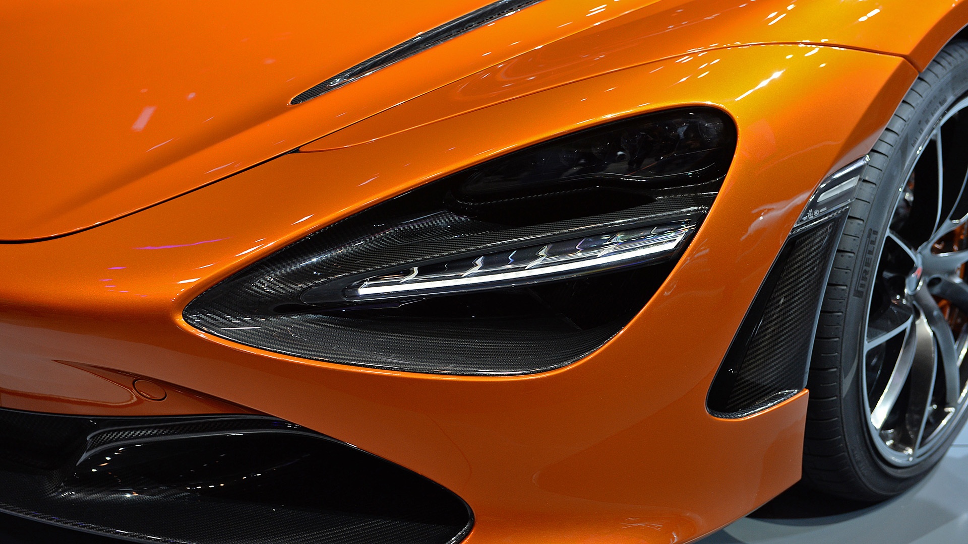 McLaren 720S ra mat anh 5