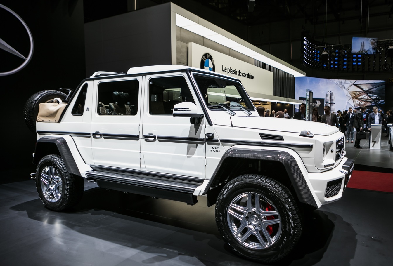 5 SUV dat nhat the gioi nam 2017 hinh anh