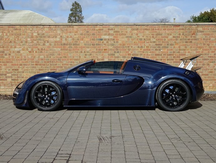 Bugatti Veyron  ảnh 2 Bugatti Veyron anh 2