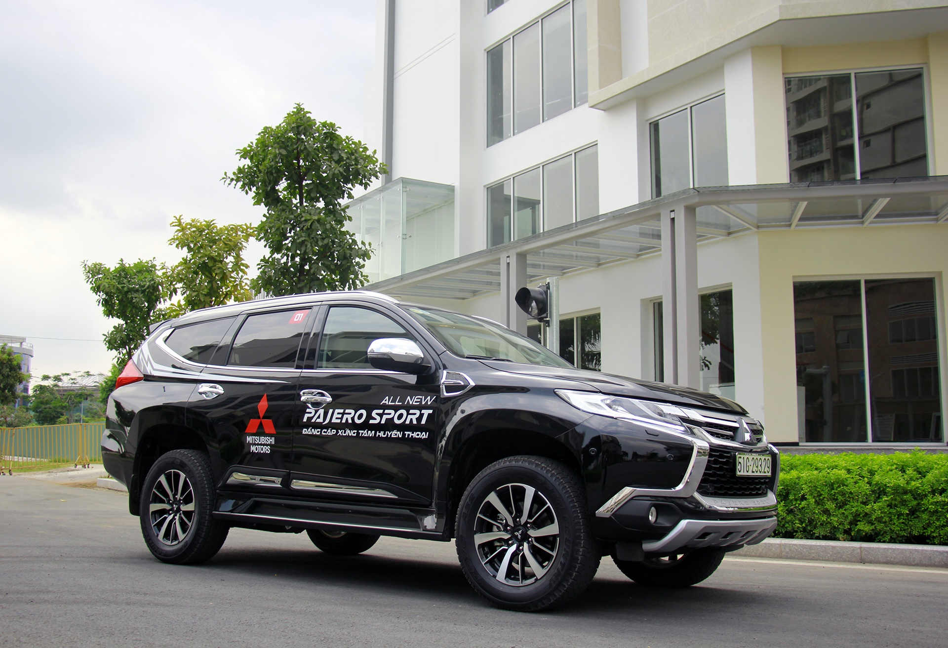 Danh gia thiet ke Pajero Sport 2017 hinh anh