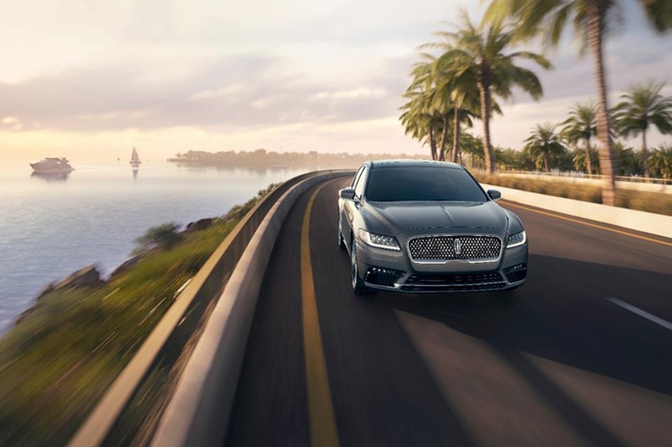 Lincoln Continental 2017 ra mat anh 3