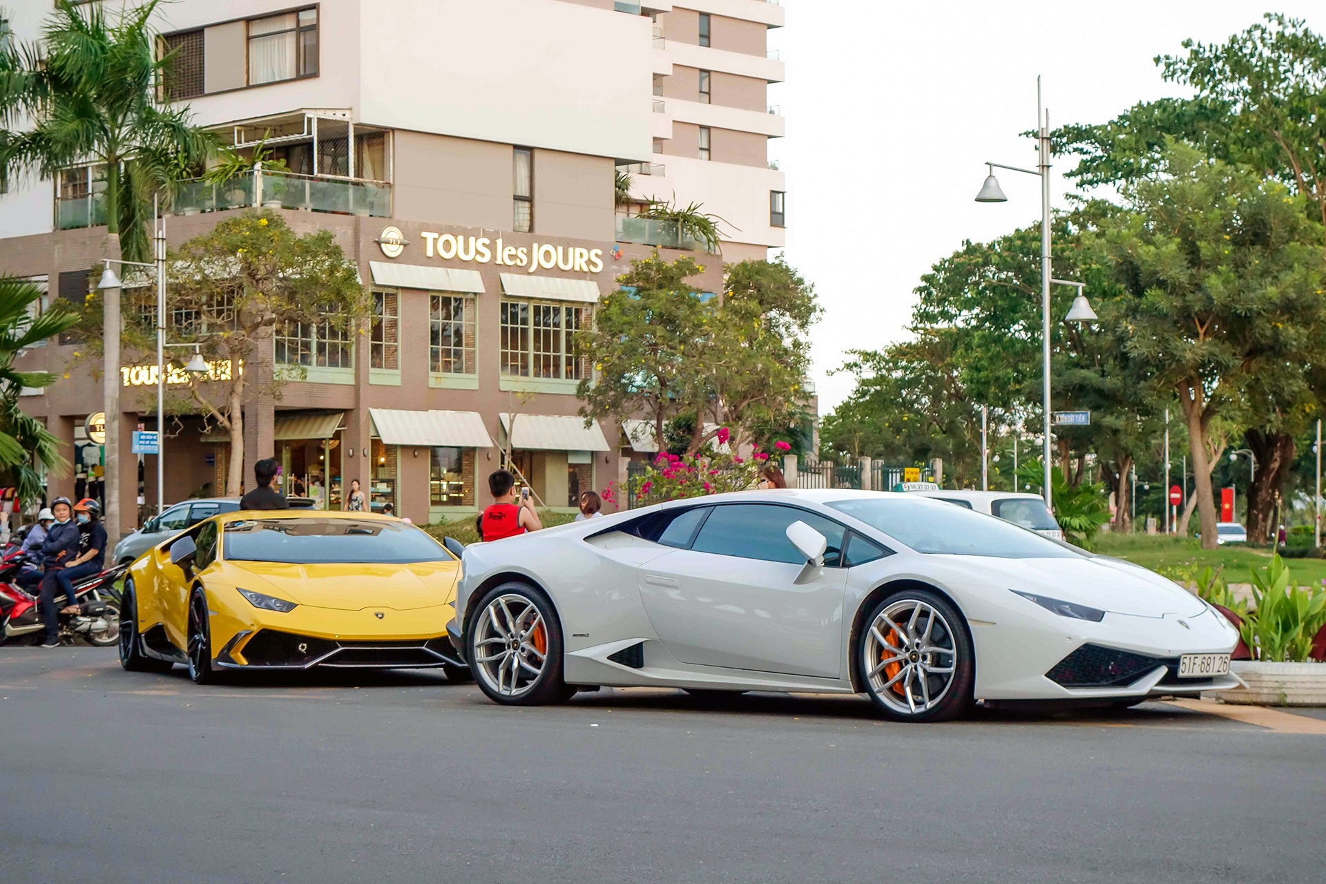 Minh Nhua va Cuong Do La khoe sieu xe anh 7