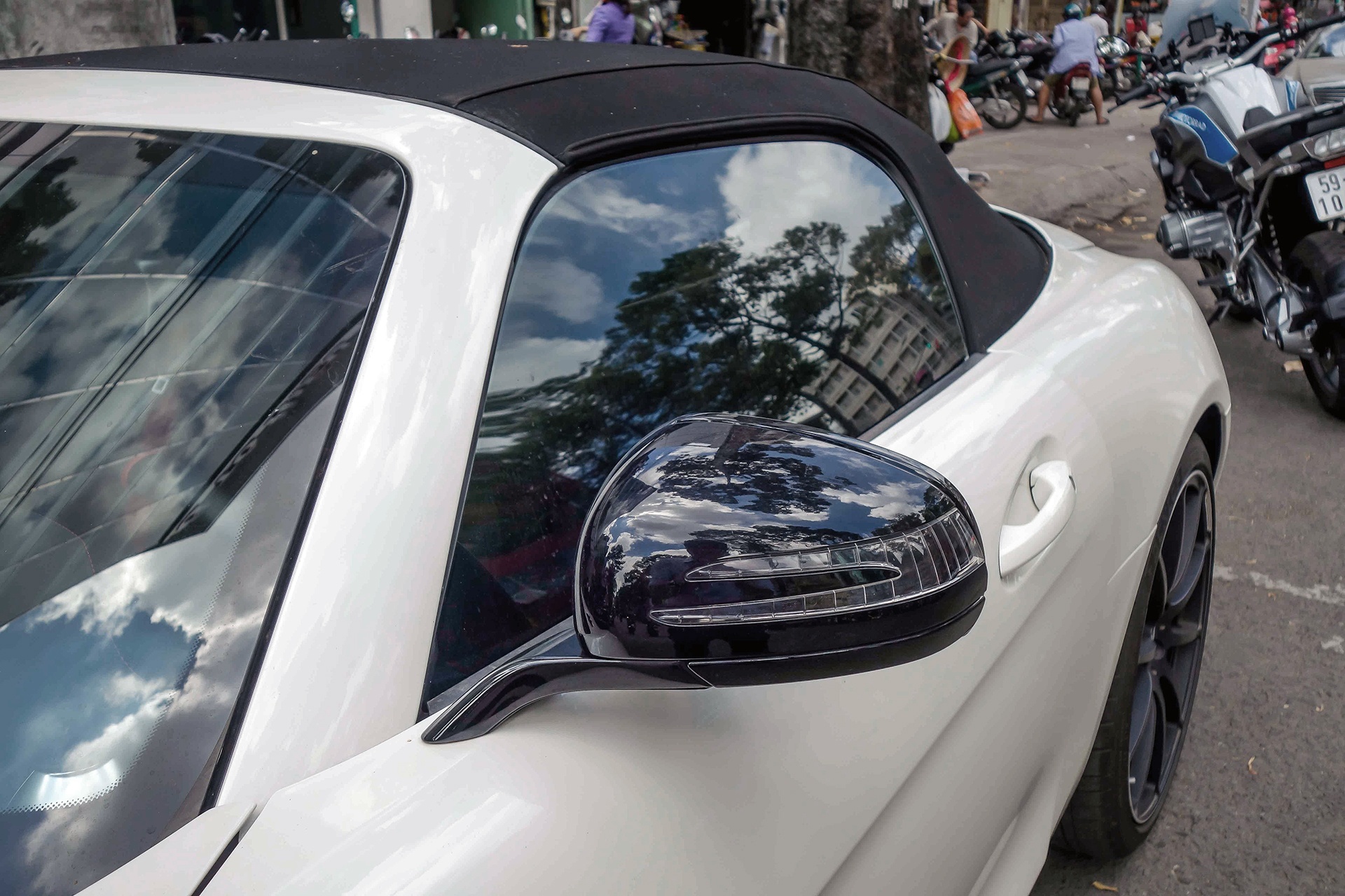 Mercedes SLS cua dai gia Trung Nguyen anh 6