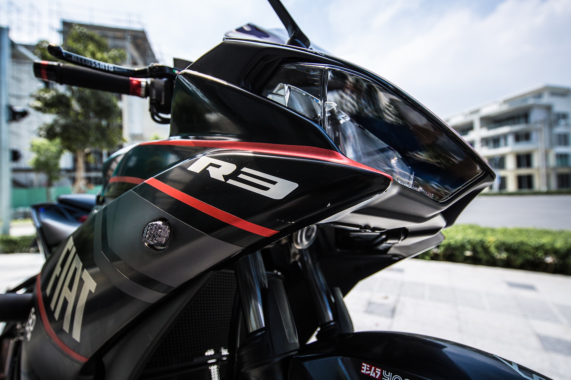 Yamaha R3 do anh 13
