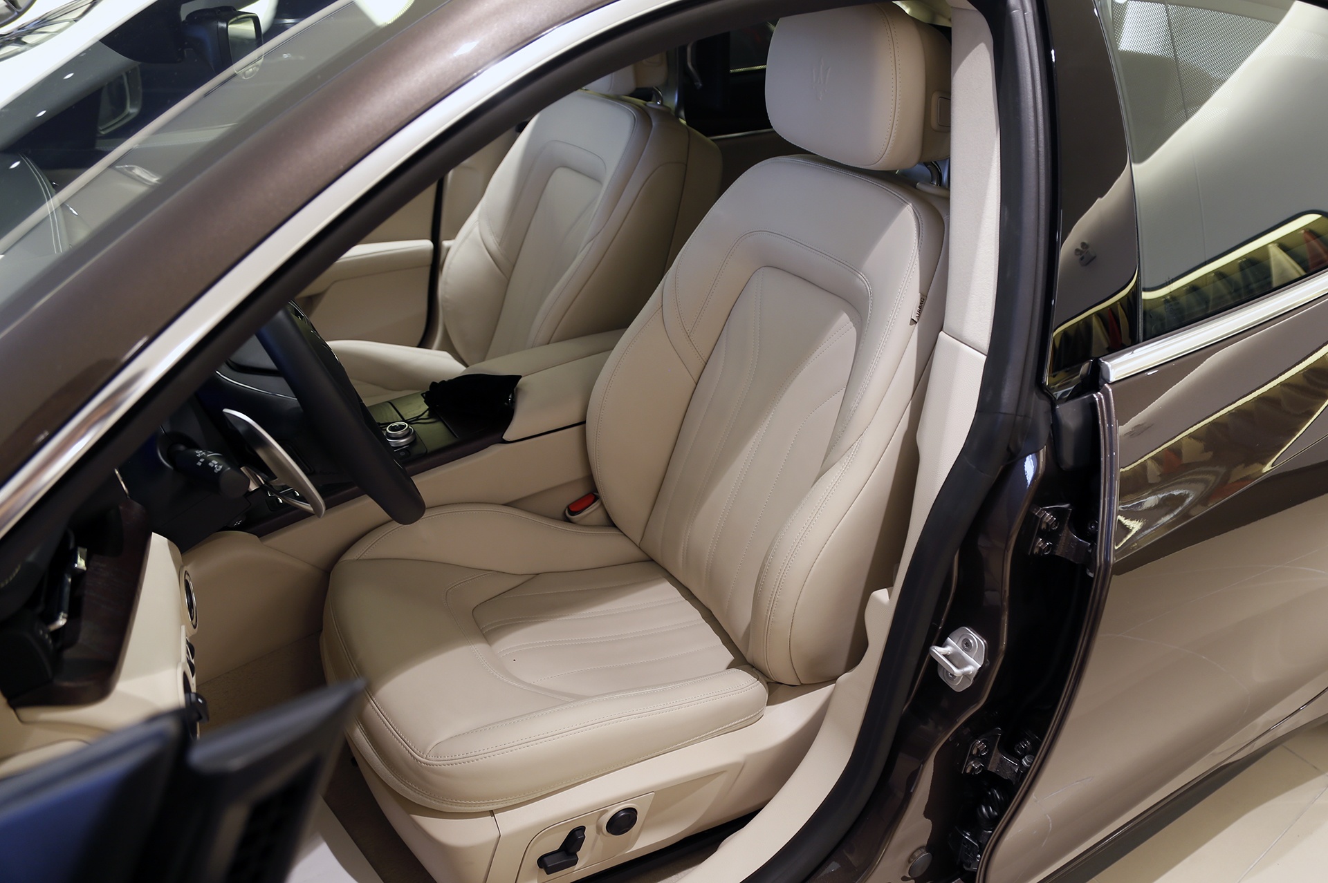 Maserati Quattroporte Viet Nam anh 12