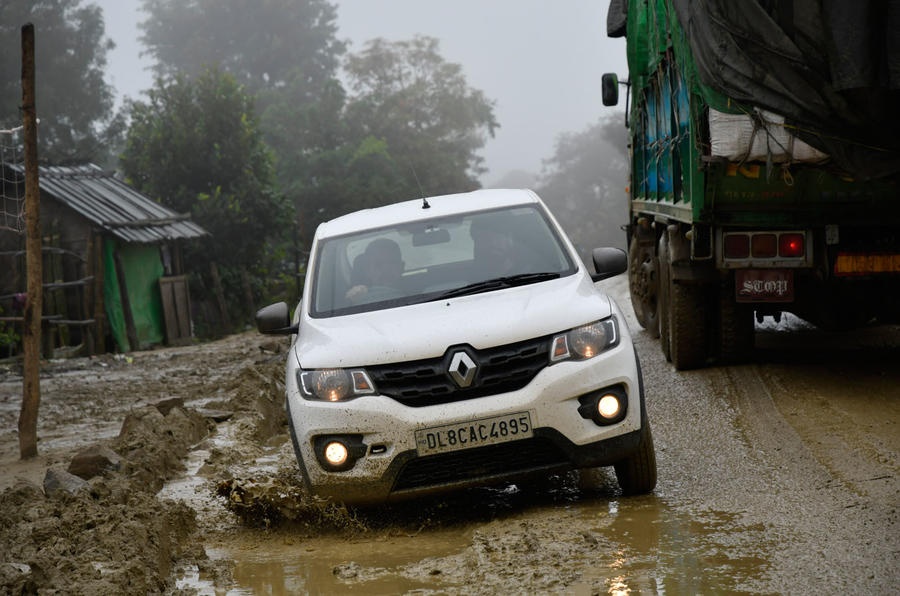 Renault Kwid vuot 15.000 km anh 11