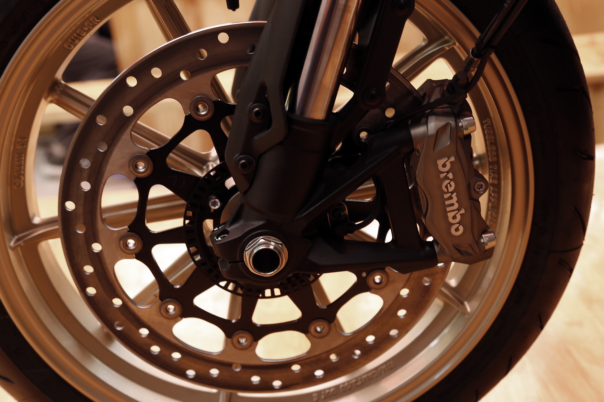 Ducati Scrambler Cafe Racer ve Viet Nam anh 15