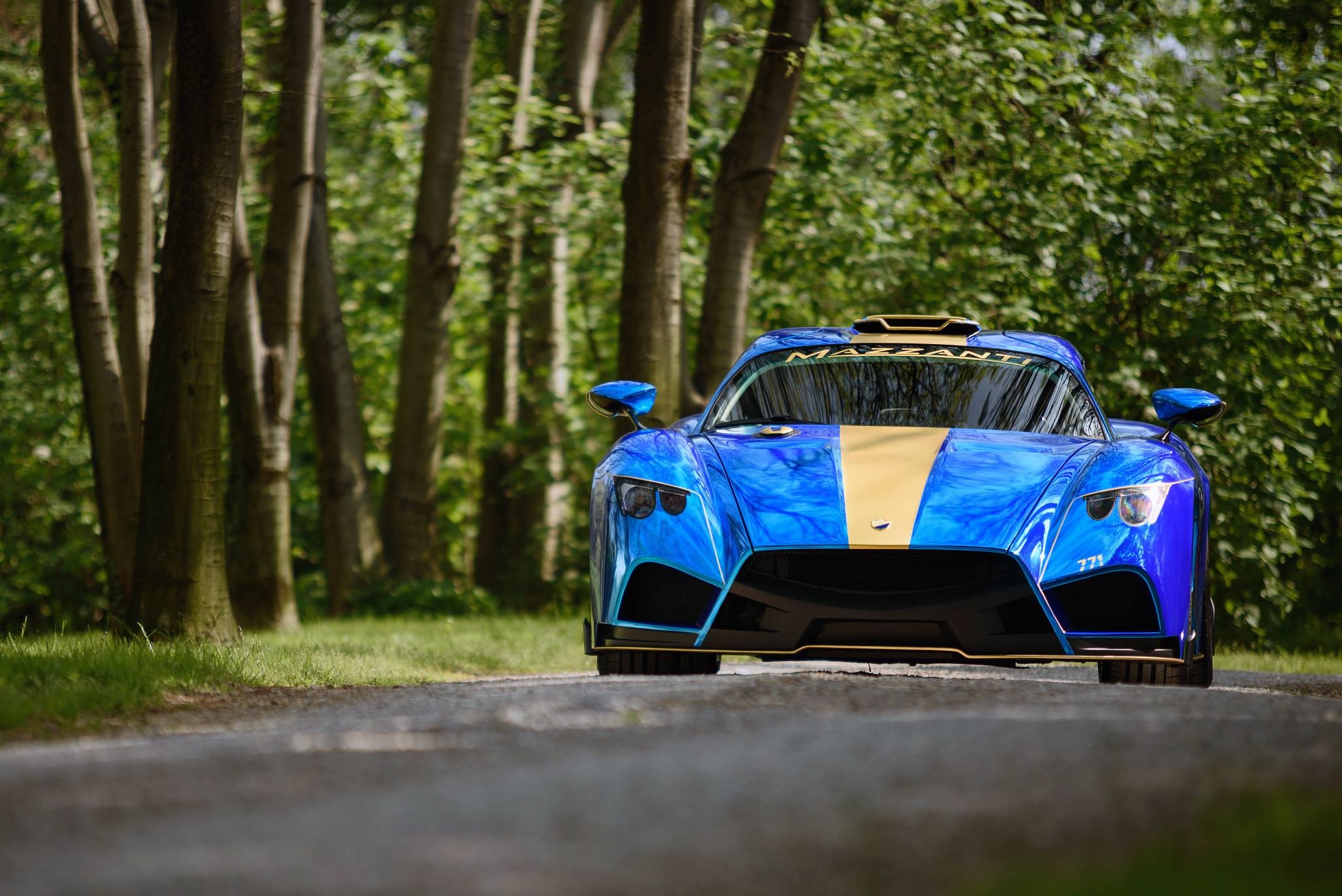 sieu xe tai Cars and Coffee anh 10