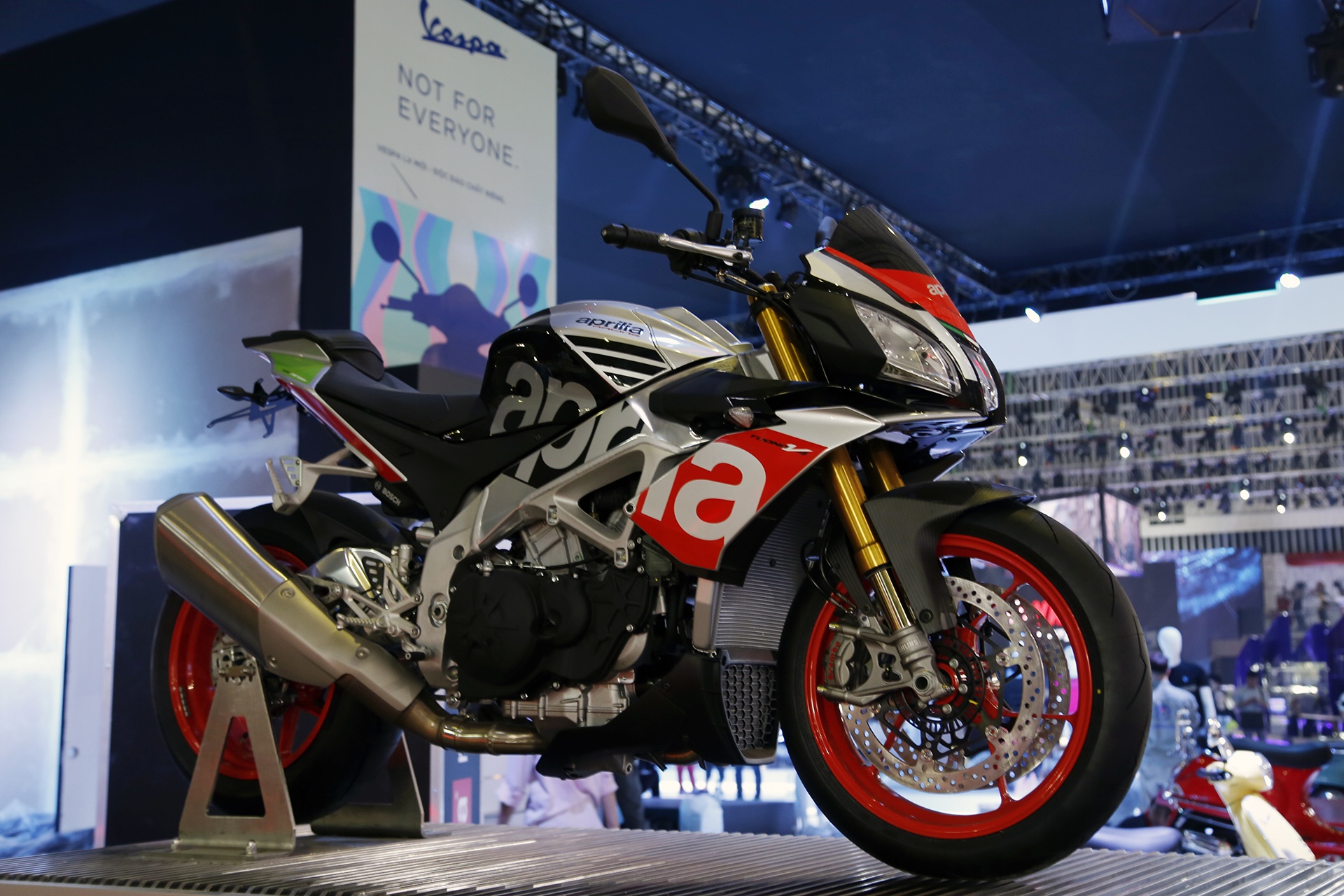 Khai mac trien lam xe may Viet Nam 2017 anh 13