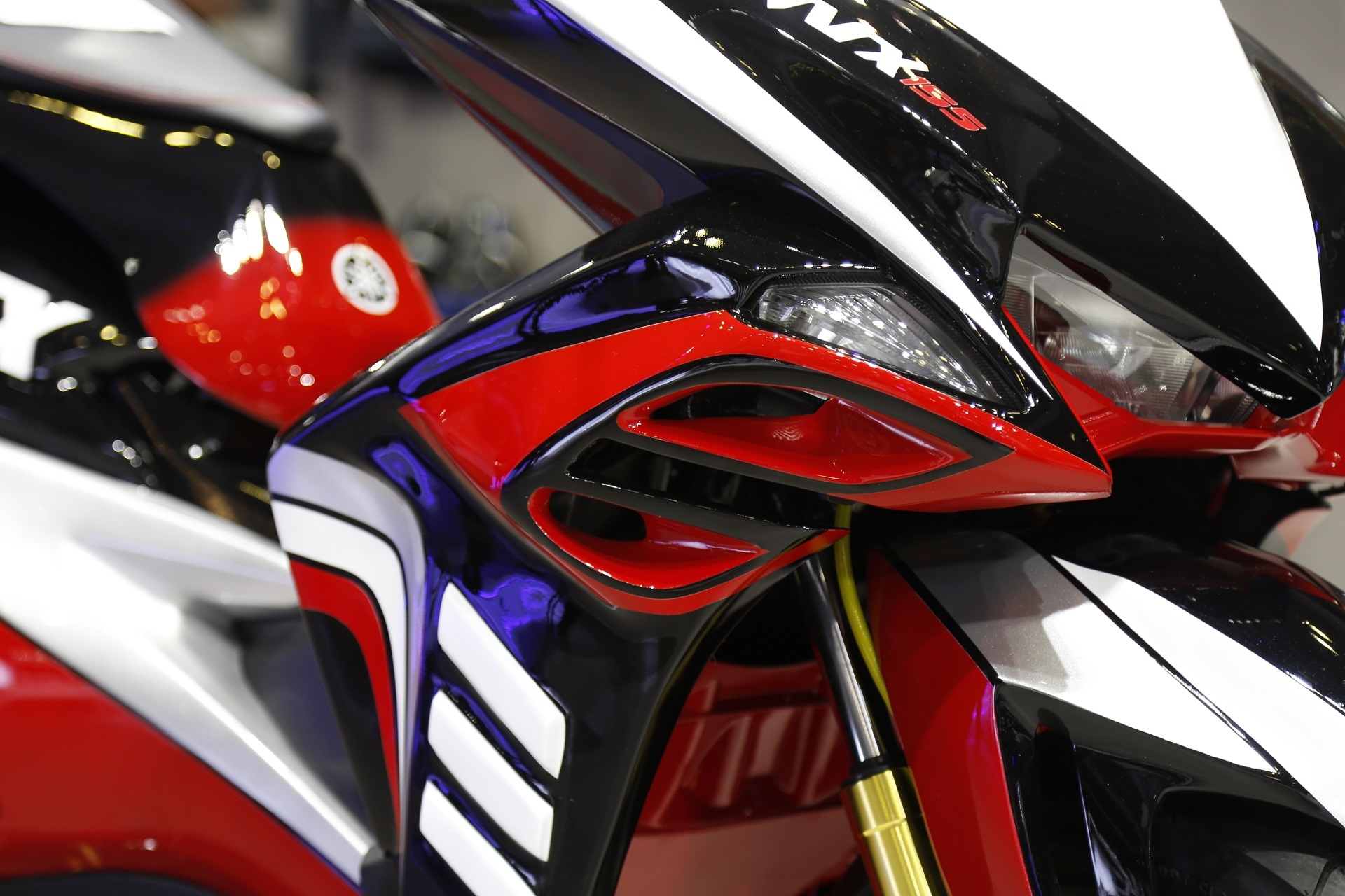 Yamaha NVX do chinh hang anh 6