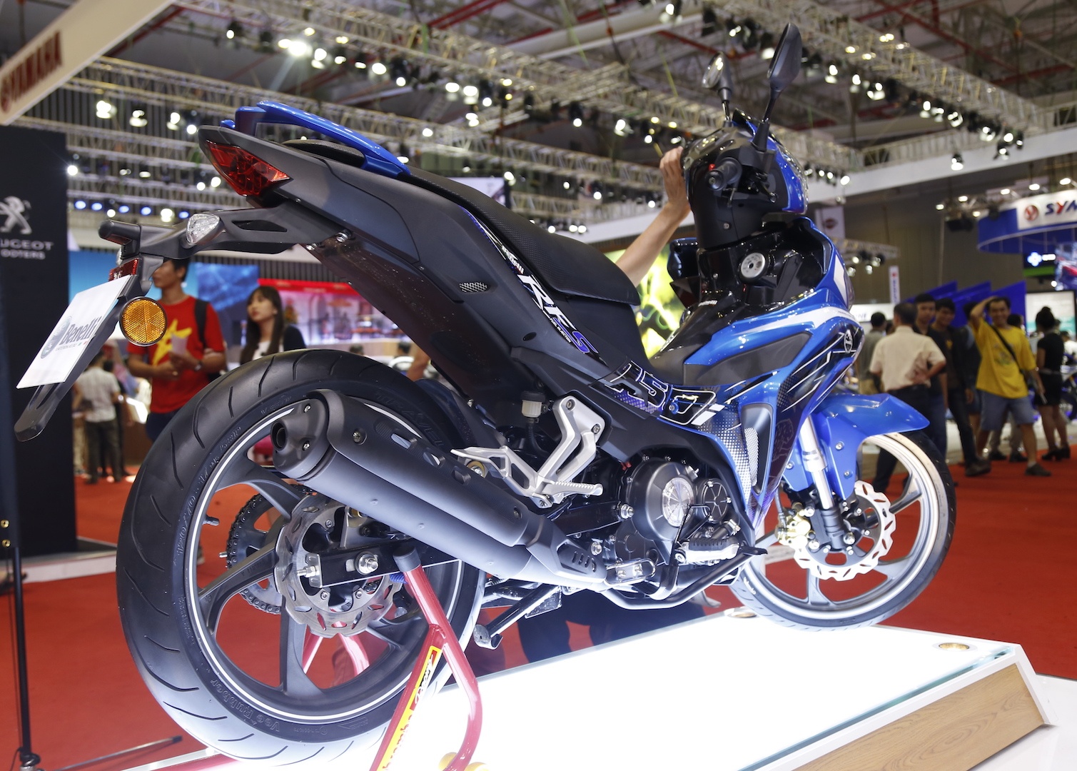 Benelli RFS 150i  ra mat tai Viet Nam anh 4