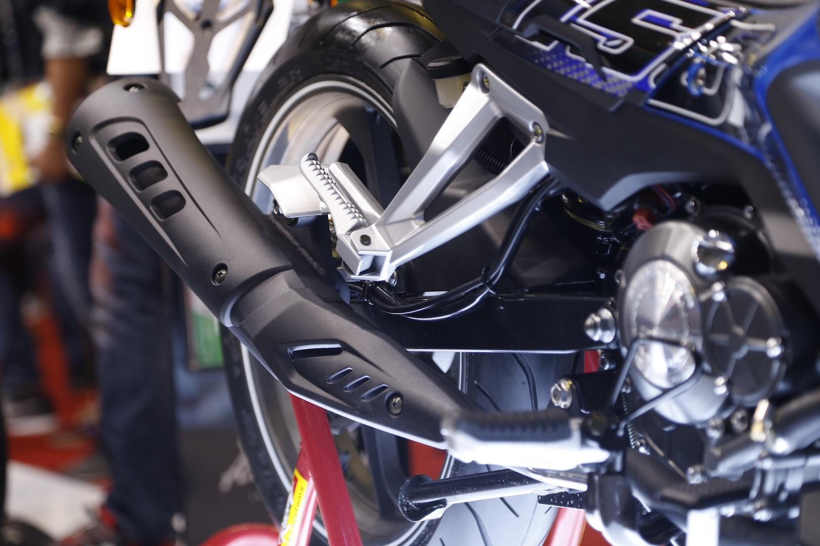 Benelli RFS 150i  ra mat tai Viet Nam anh 7