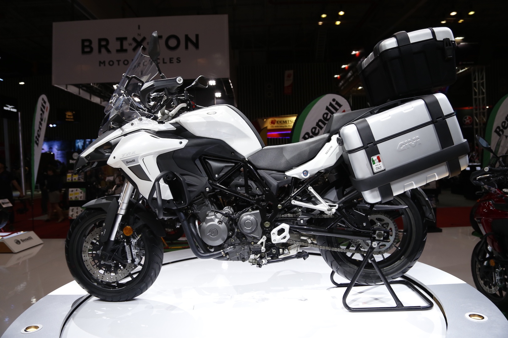 Benelli TRK 502 tai Viet Nam anh 6