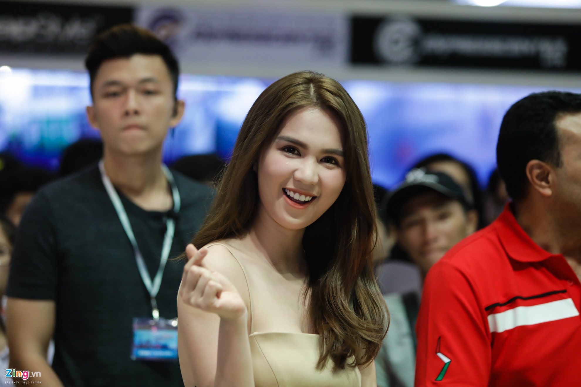 Ngoc Trinh Ducati anh 5