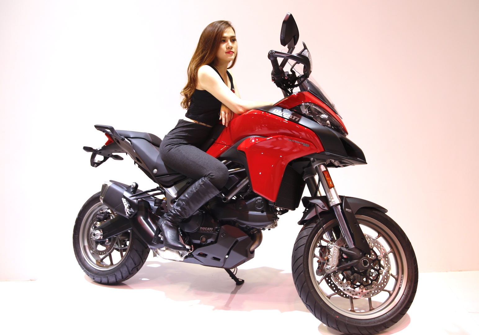 Chi tiet Ducati Multistrada 950 gia 550 trieu dong tai Viet Nam hinh anh