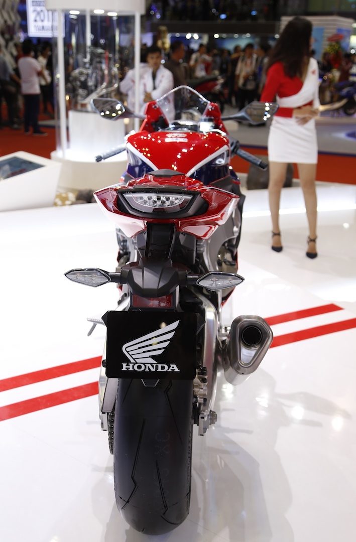 Honda CBR1000RR Viet Nam anh 3