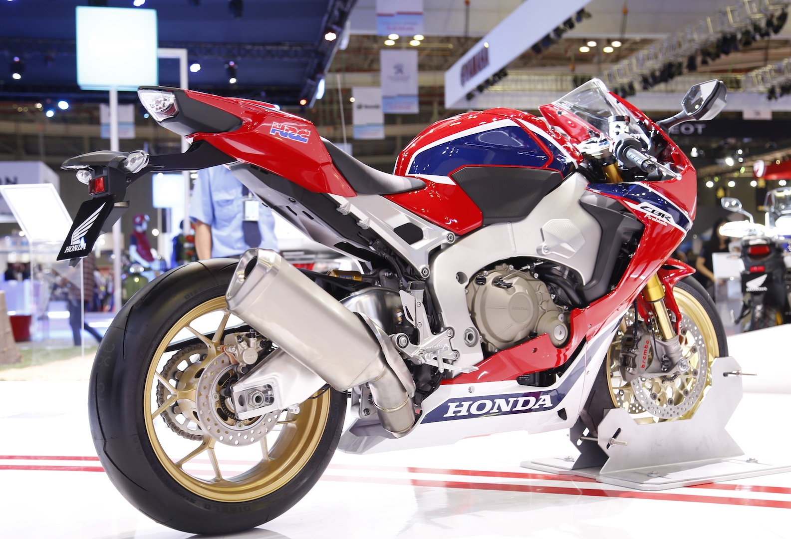 Honda CBR1000RR Viet Nam anh 4