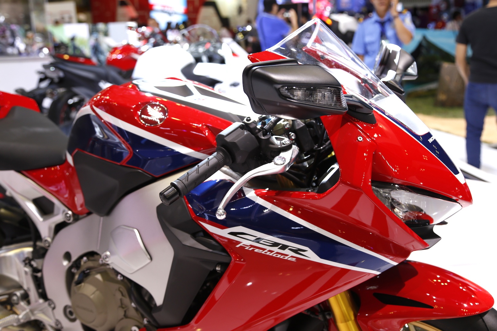 Honda CBR1000RR Viet Nam anh 6