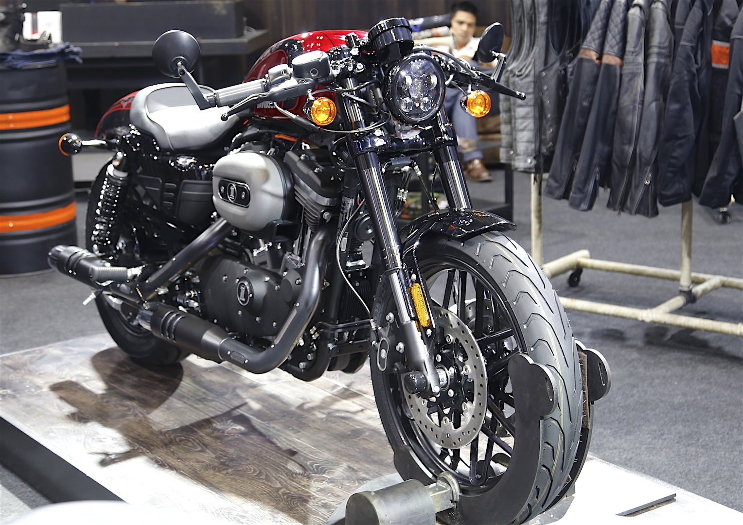Harley-Davidson Cafe Racer ra mat anh 1