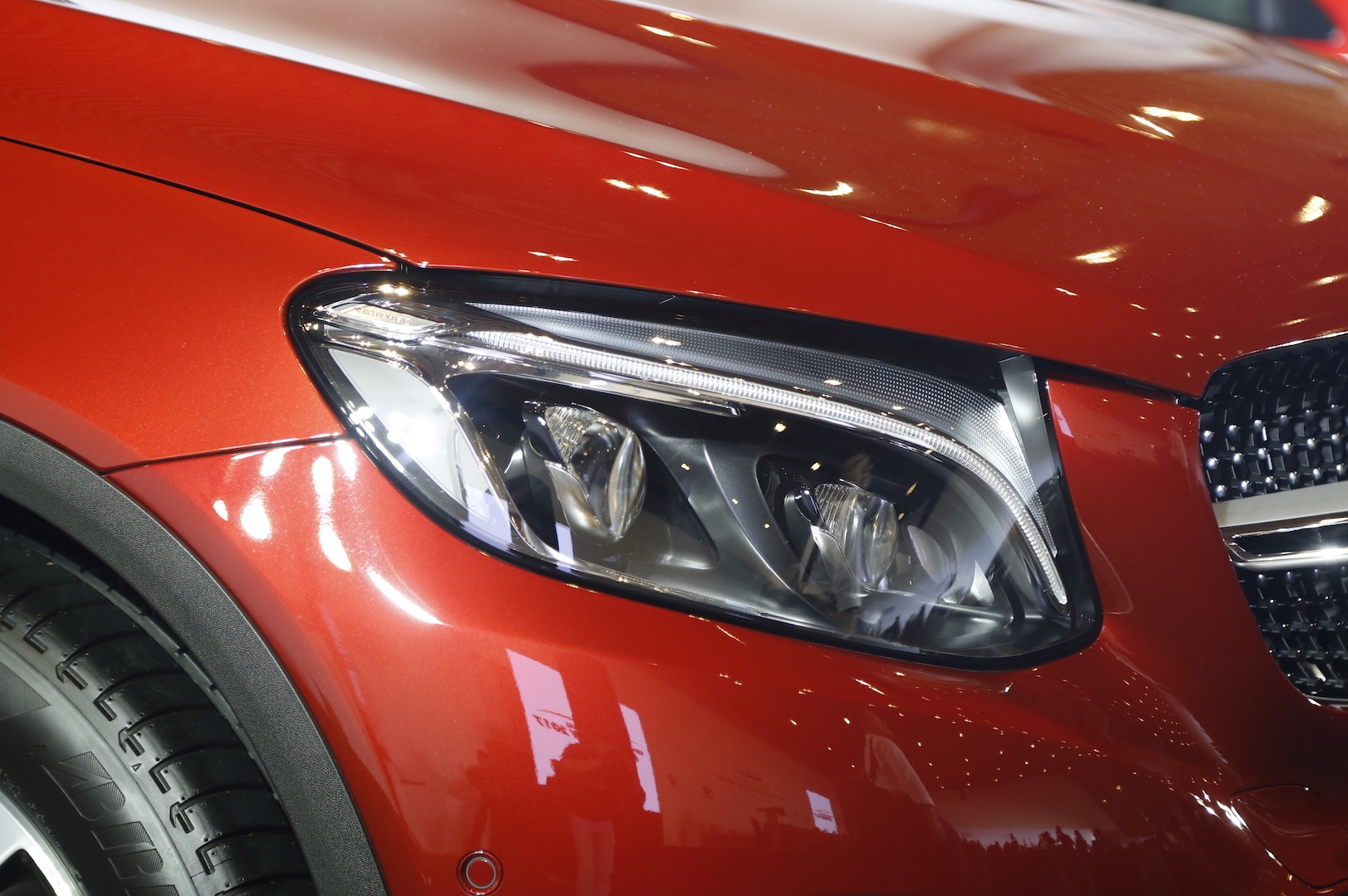 Mercedes GLC 300 4Matic Coupe tai Viet Nam anh 7