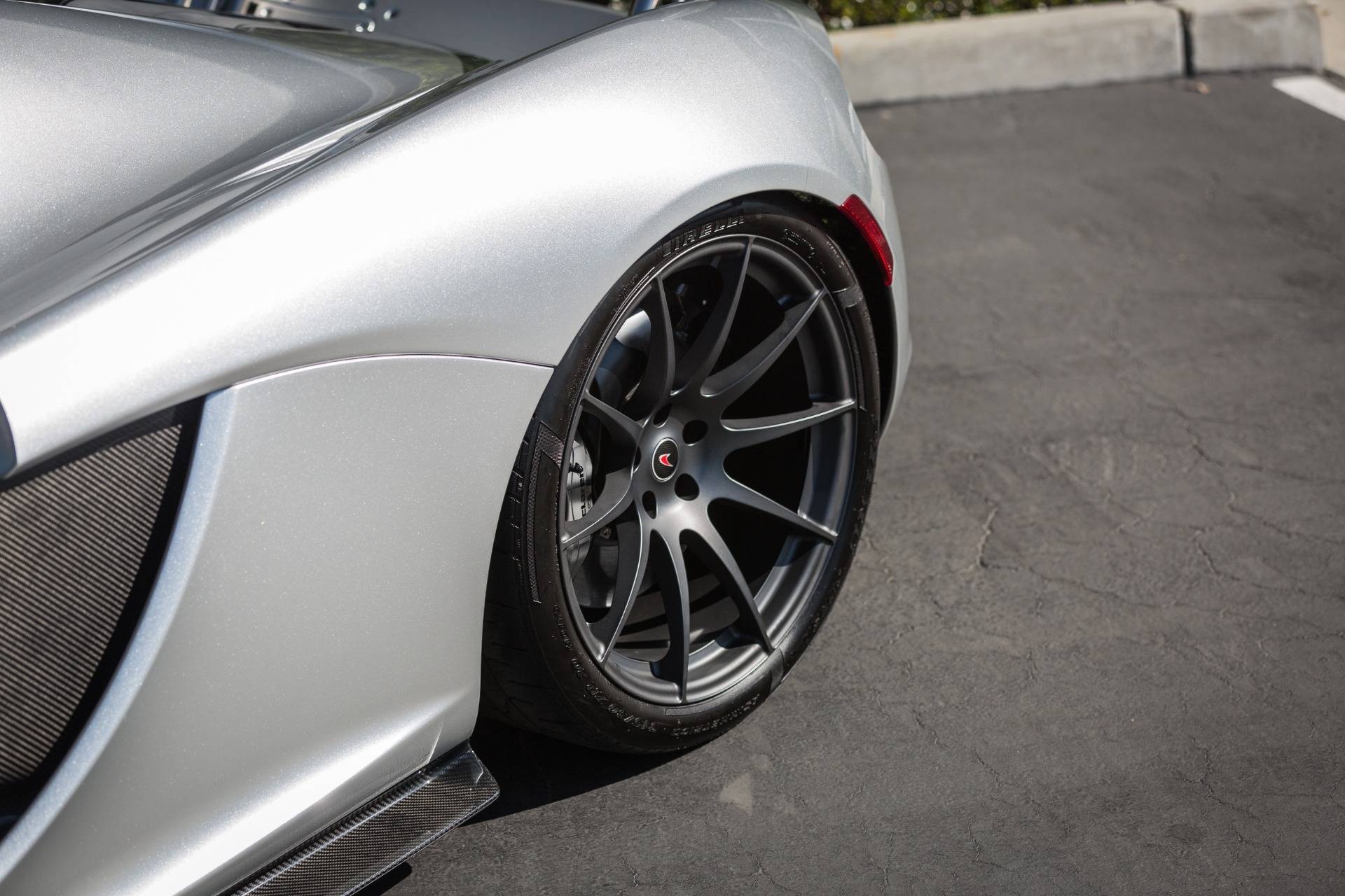 Sieu xe McLaren P1 rao ban tai My anh 4