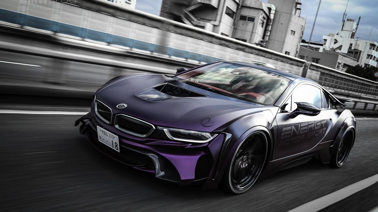 BMW i8 do phong cach Batman hinh anh