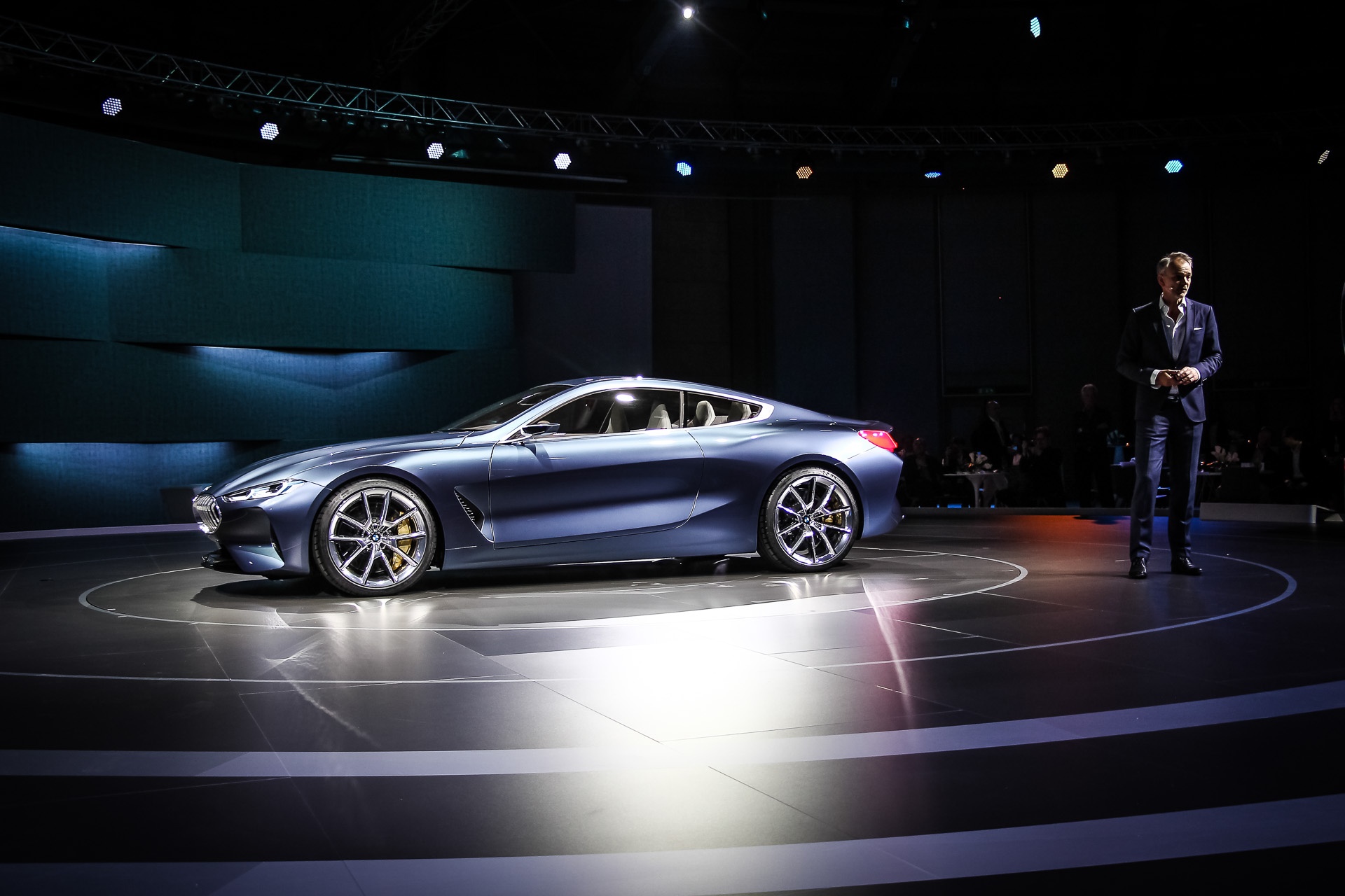 BMW 8 Series Concept anh 1