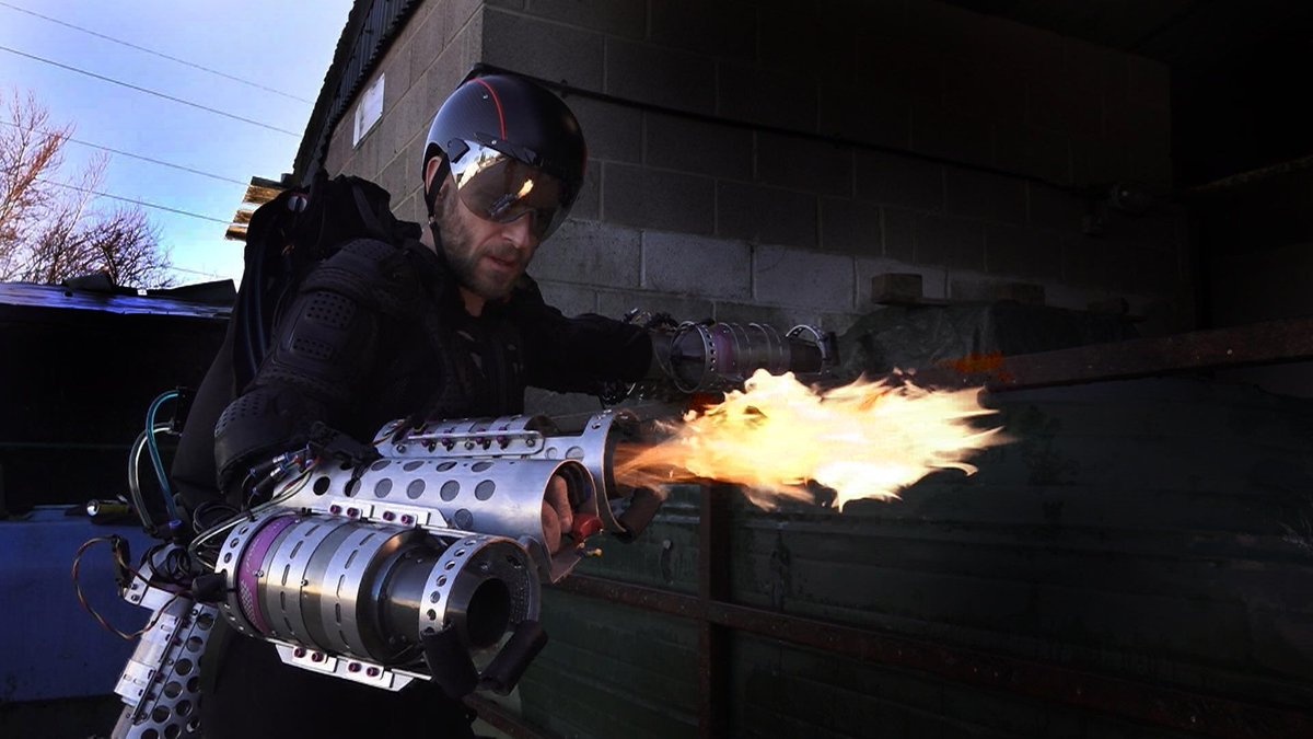 Xuat hien 'Iron Man' phien ban doi thuc hinh anh