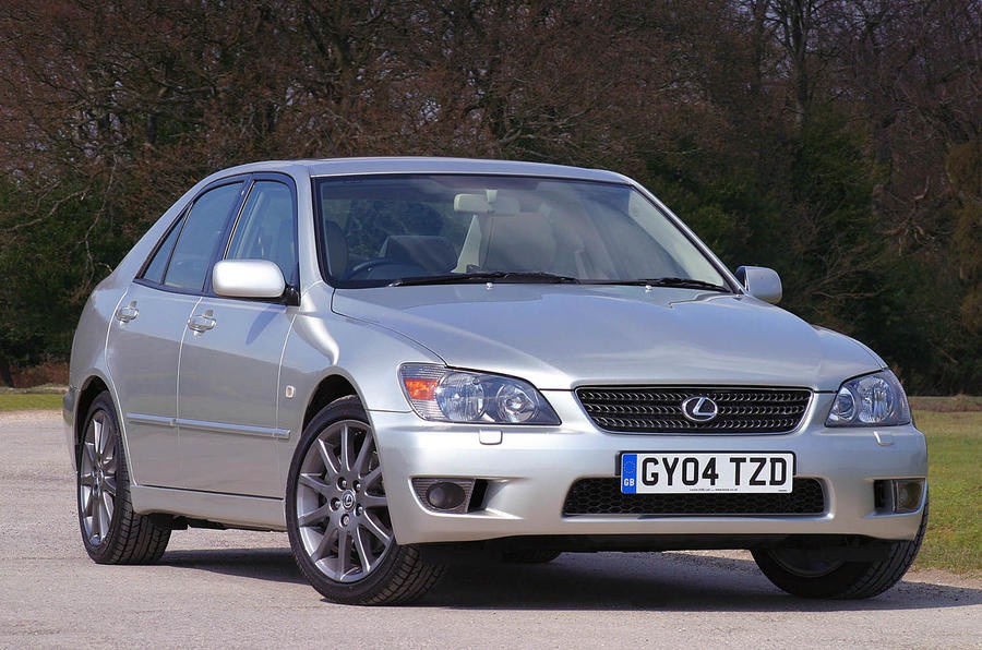 4 mau xe sang gia chua toi 1.000 bang tai Anh hinh anh