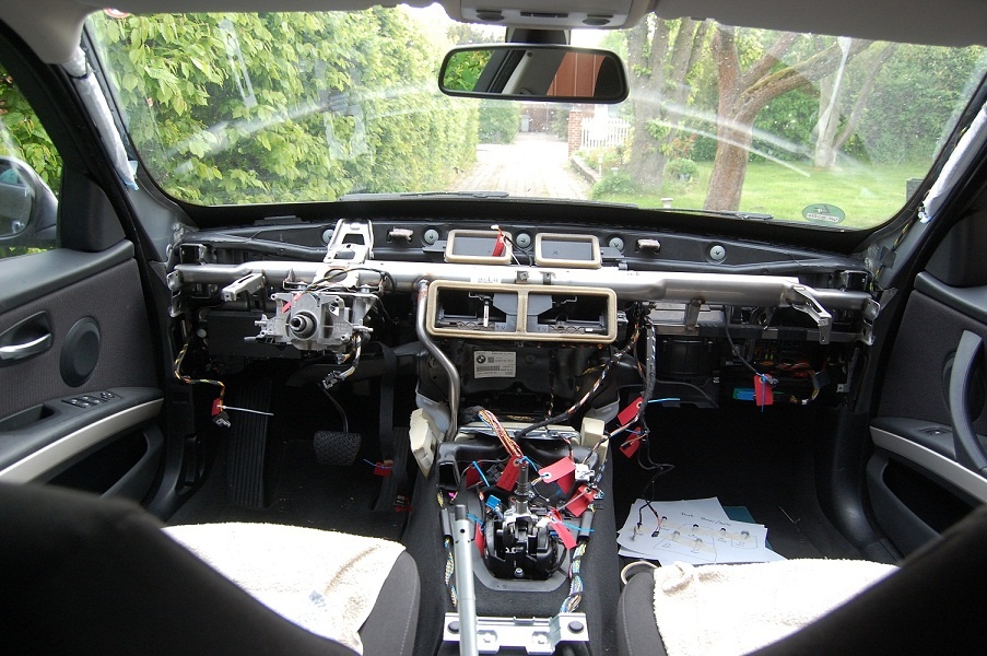 BMW bị cháy ảnh 2 BMW bi chay anh 2