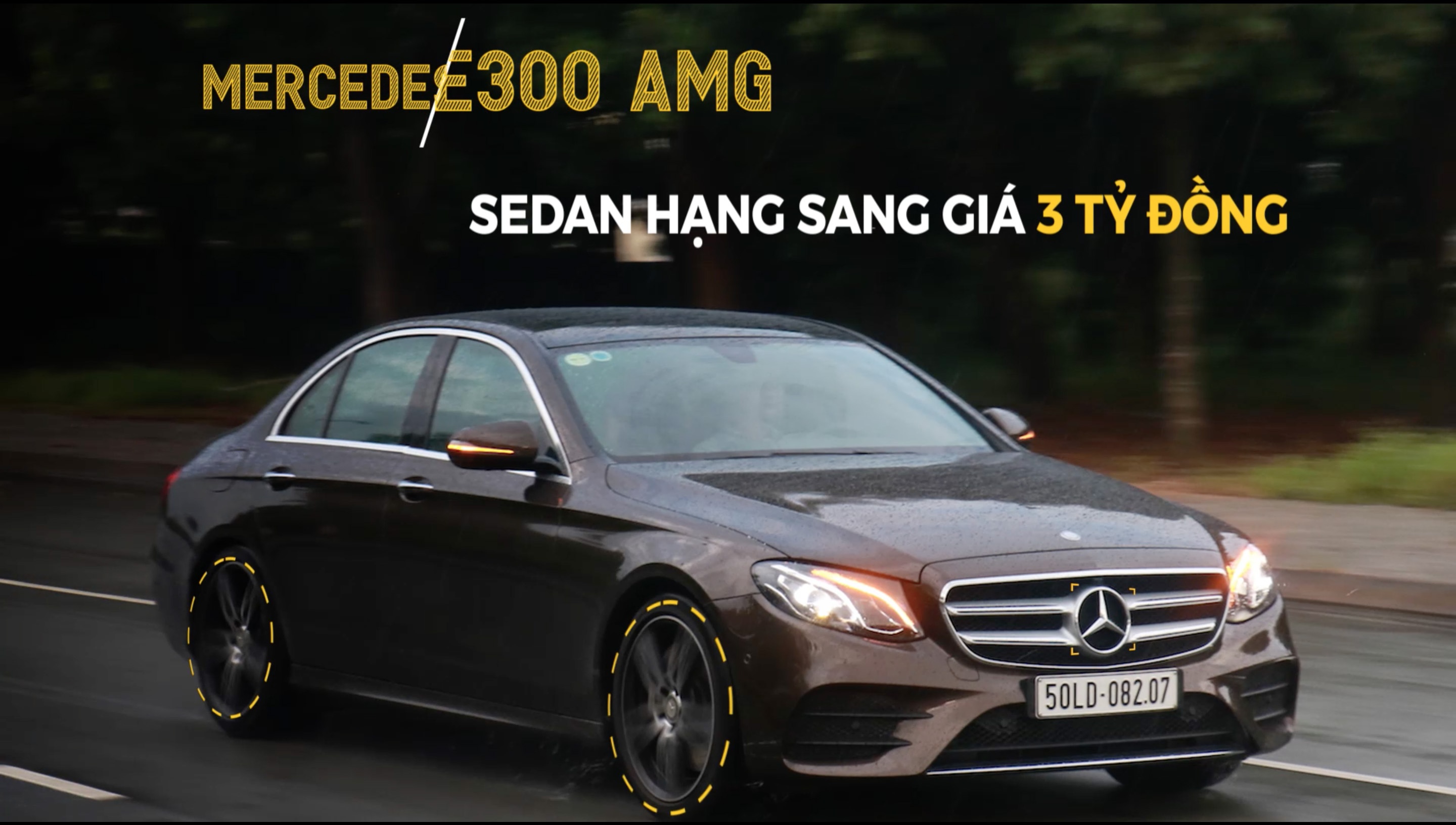 Mercedes E300 AMG - sedan hang sang gia 3 ty dong tai Viet Nam hinh anh
