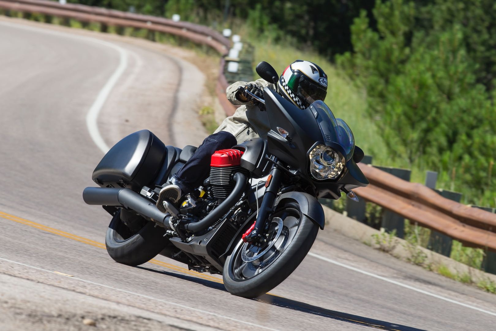 10 mẫu xe dành cho dân phượt ảnh 6 10 mau xe danh cho dan phuot anh 6