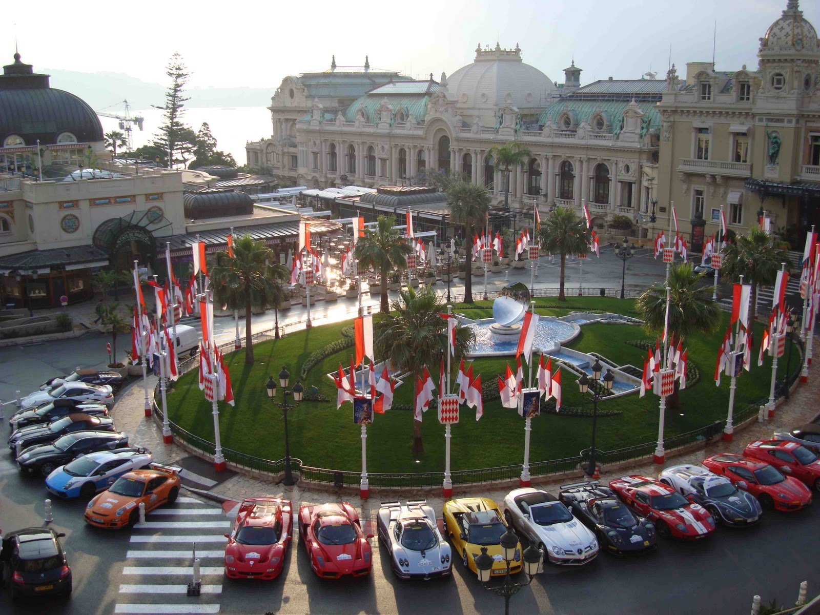 sieu xe Monaco anh 4