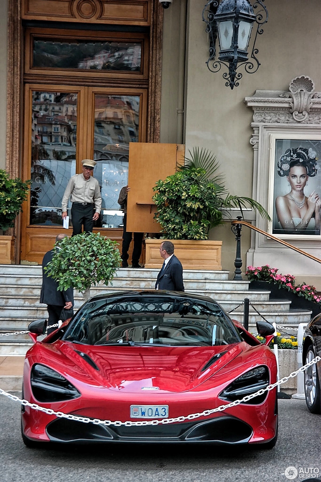 Siêu xe McLaren 720S ở Monaco ảnh 1 Sieu xe McLaren 720S o Monaco anh 1