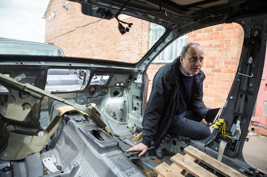 Nghĩa trang Rolls-Royce và Bentley ảnh 12 Nghia trang Rolls-Royce va Bentley anh 12