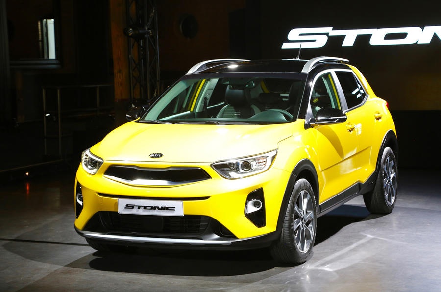 Kia Stonic - doi thu nang ky cua Ford Ecosport ra mat hinh anh
