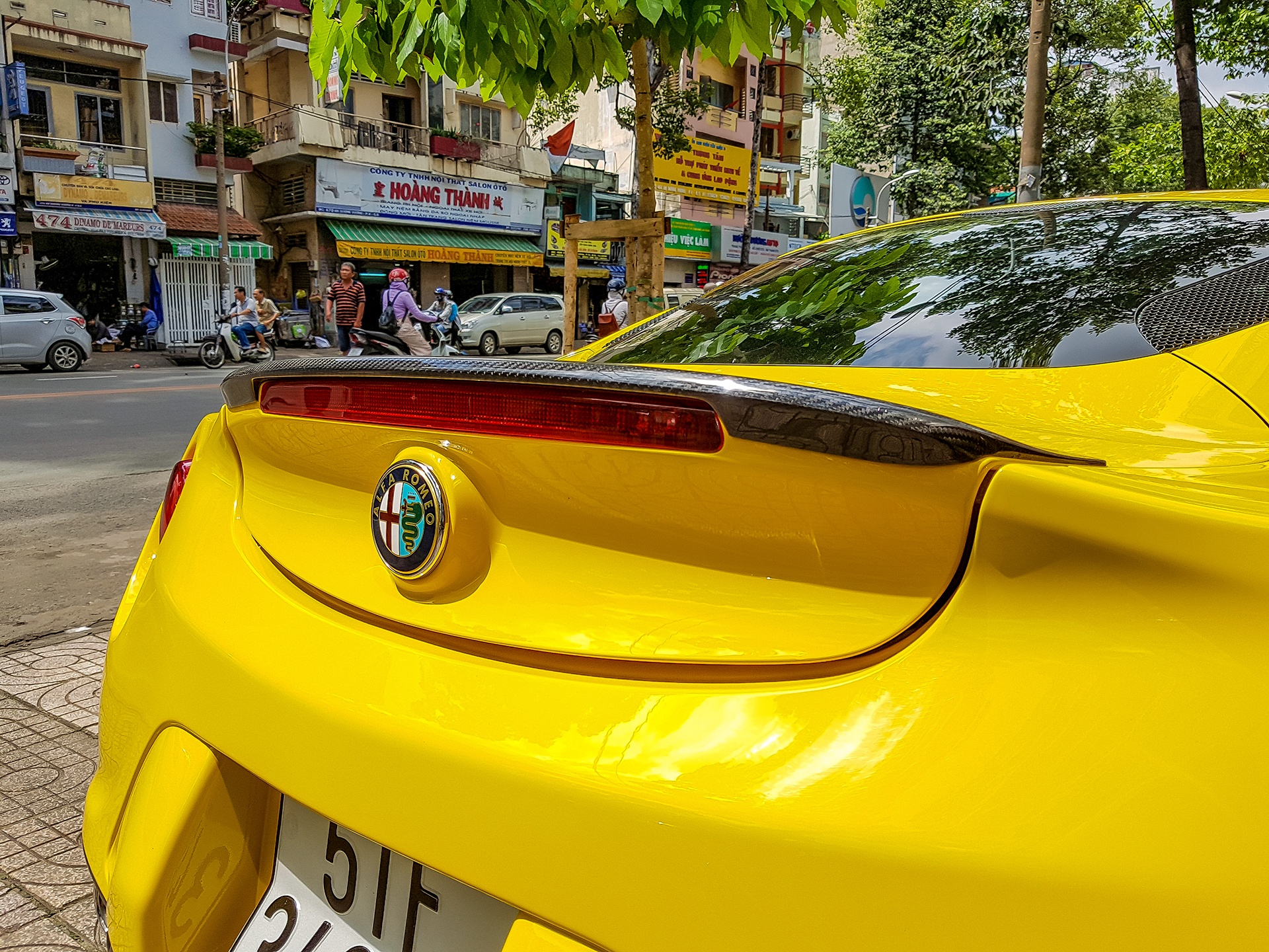 Alfa Romeo 4C Launch Edition anh 7