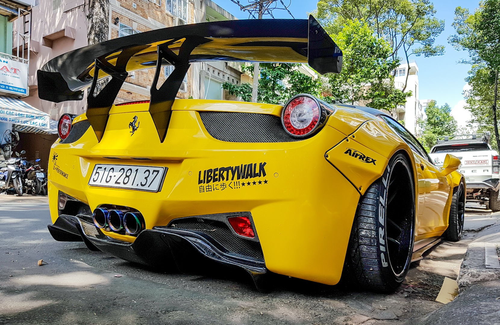 Ferrari 458 do Liberty Walk anh 5
