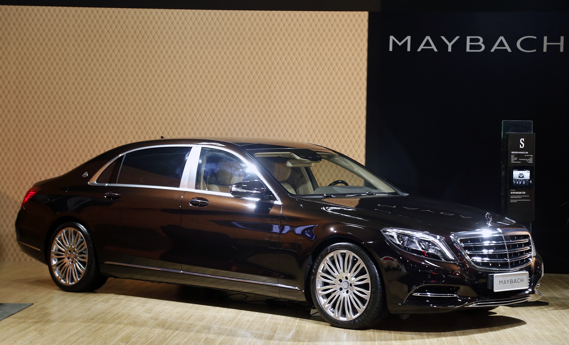 trien lam Mercedes Fascination tai Ha Noi anh 7