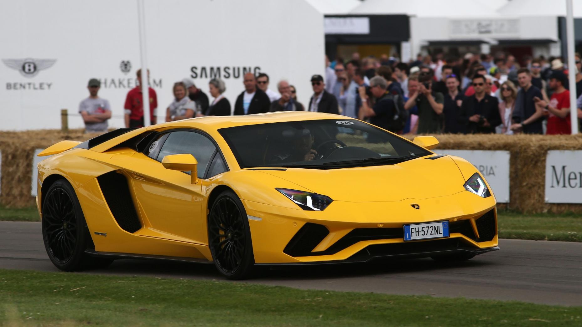 10 sieu xe hoan thanh duong dua Goodwood Festival nhanh nhat hinh anh