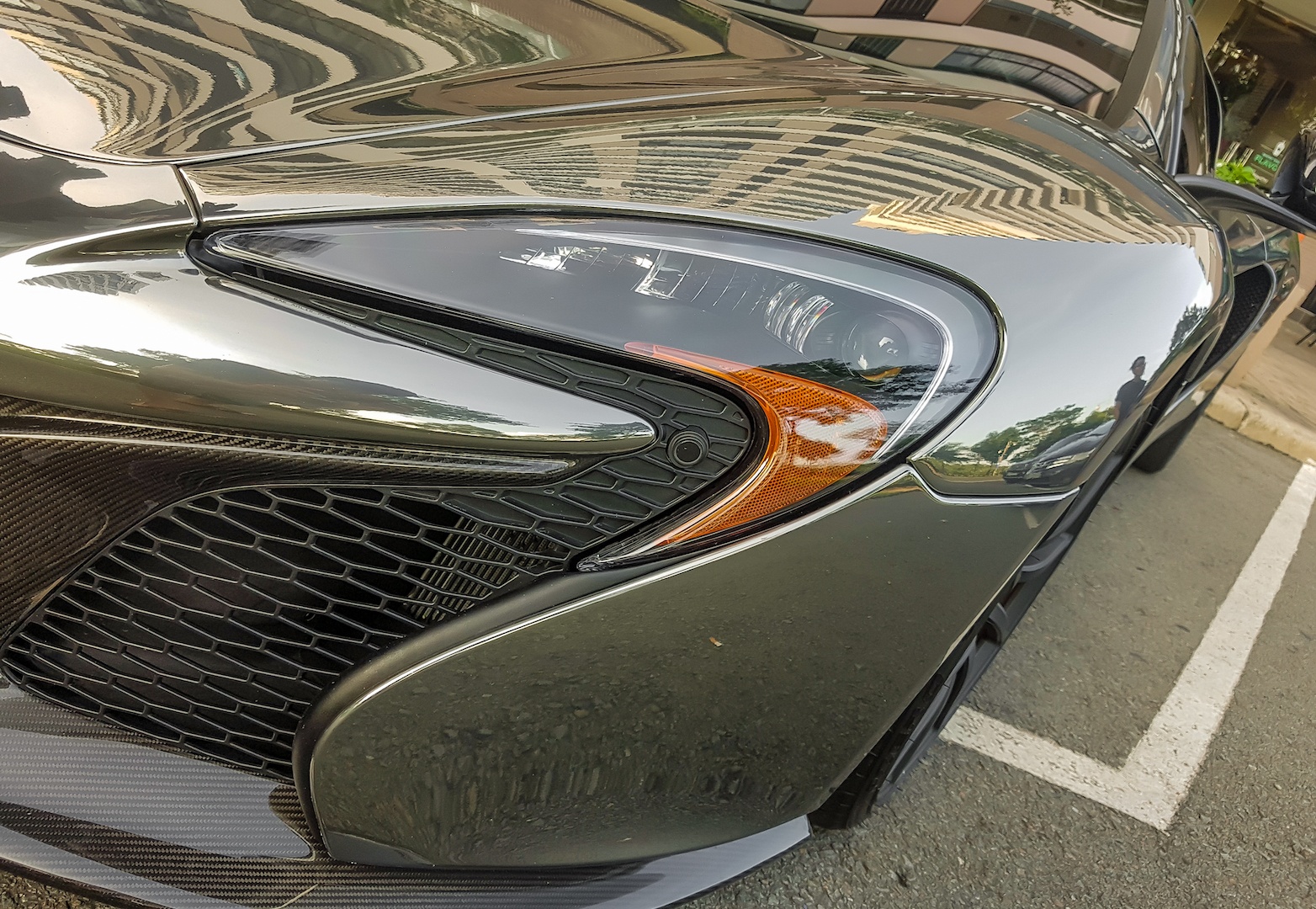 McLaren 650S Spider cua Minh Nhua ve tay Cuong Do La anh 3