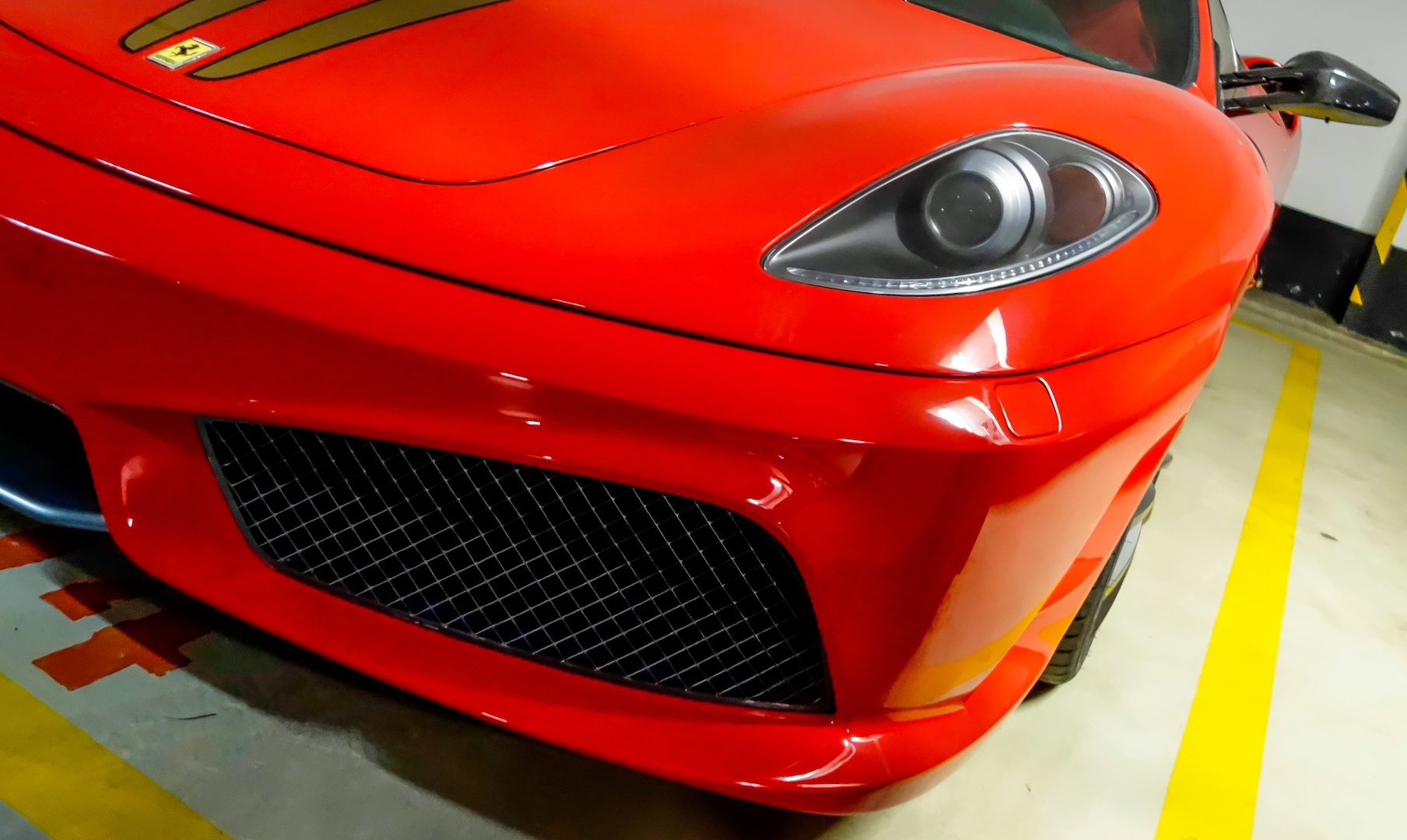 Ferrari F430 Scuderia Dung mat sat anh 3