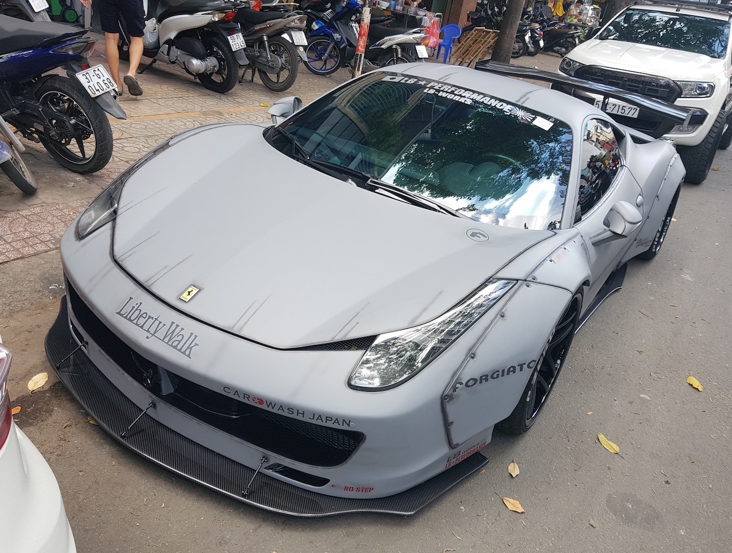 Ferrari 458 Italia Liberty Walk anh 5
