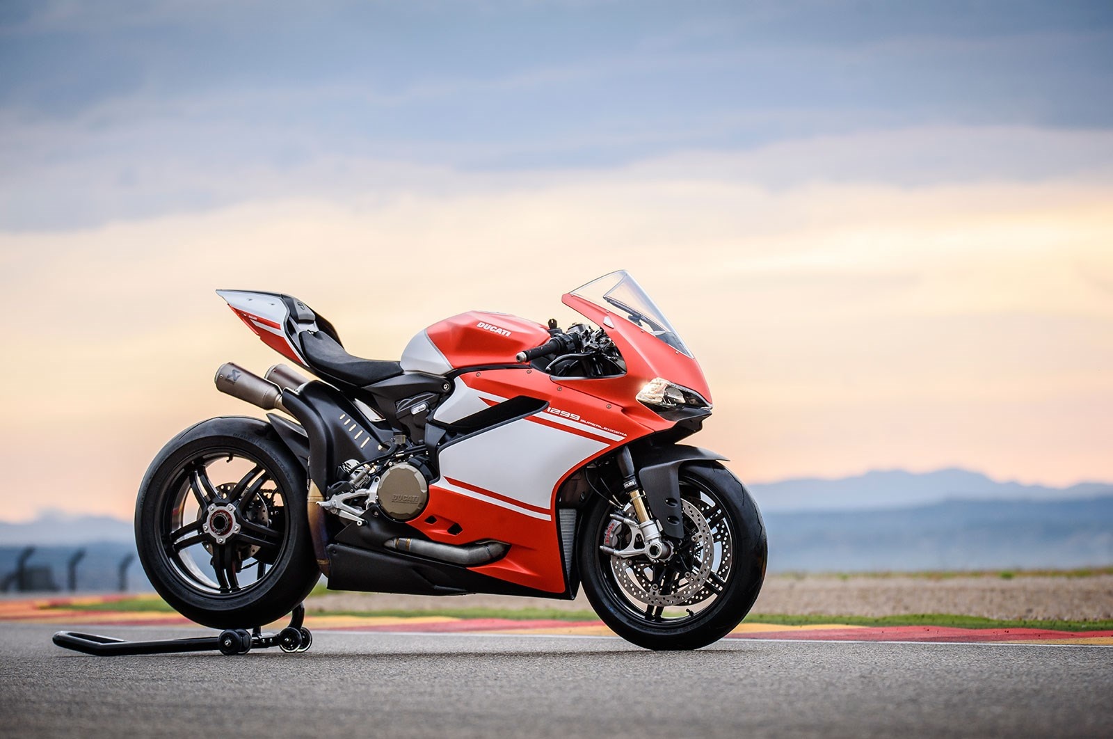 10 chiec Ducati dac biet nhat tren the gioi hinh anh