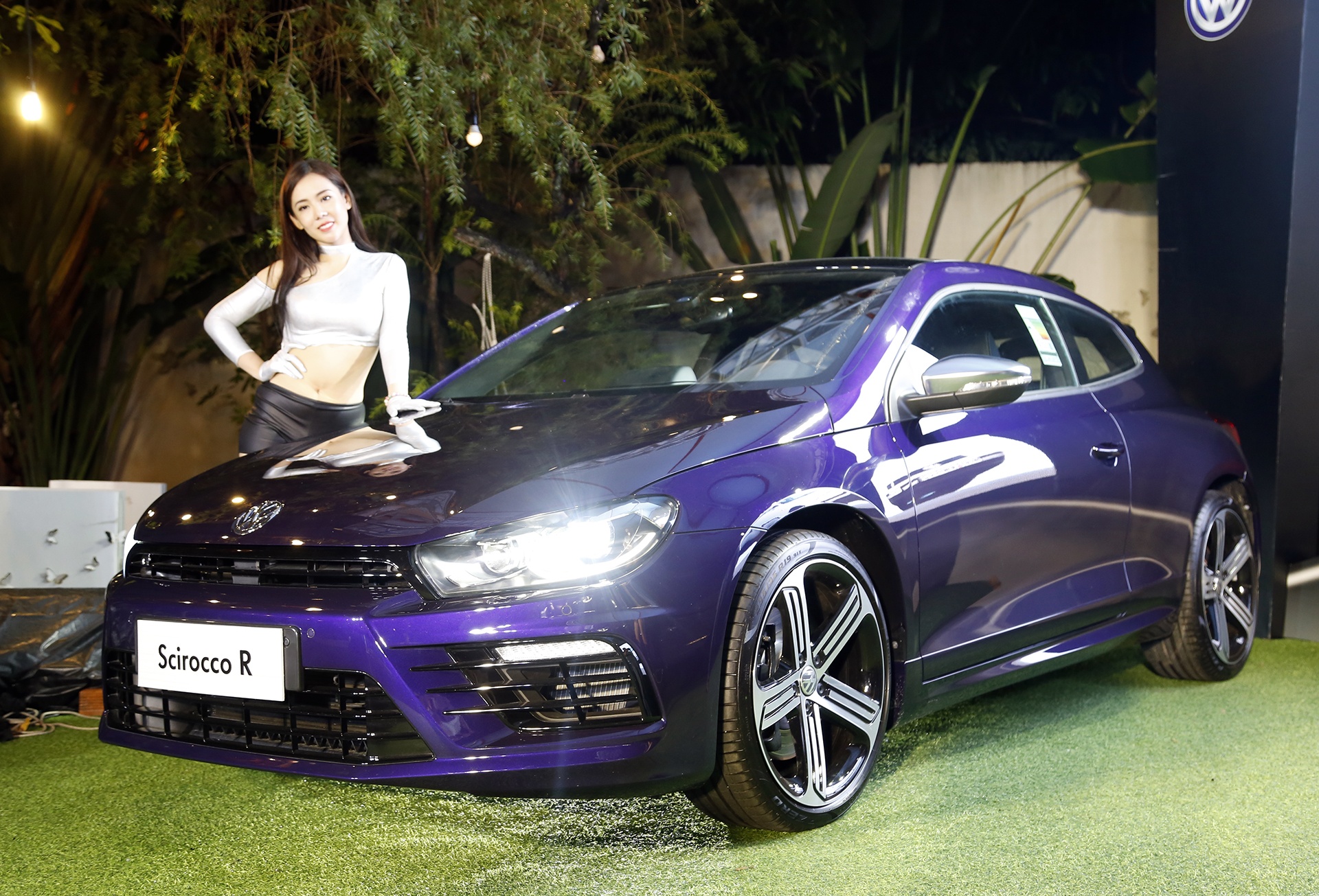 Volkswagen Scirocco 2017 ra mat o Viet Nam, gia 1,6 ty dong hinh anh