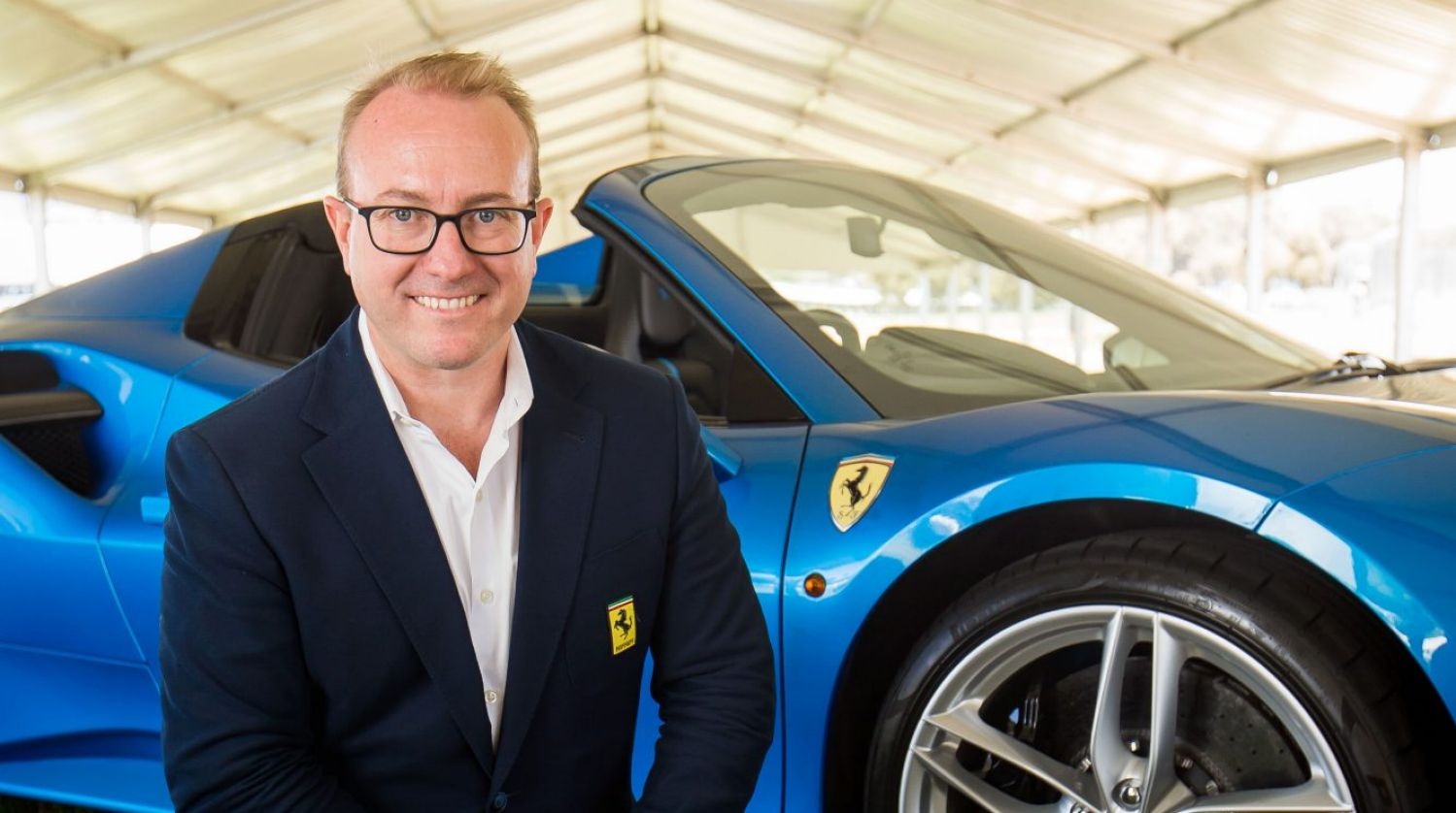 sở hữu Ferrari ảnh 3 so huu Ferrari anh 3