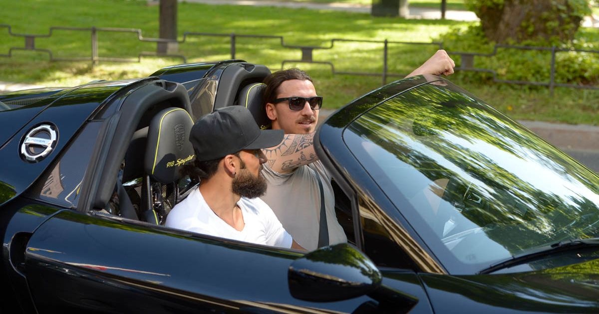 Zlatan Ibrahimovic mua LaFerrari anh 6