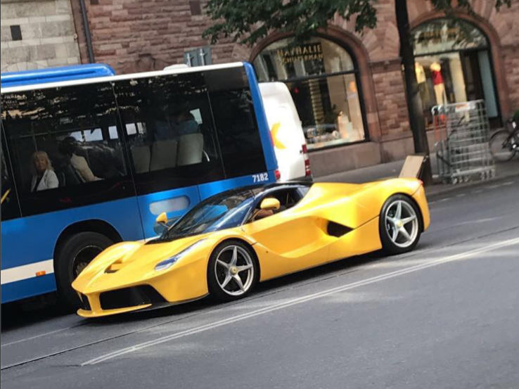 Zlatan Ibrahimovic mua LaFerrari anh 2